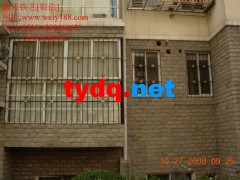 铁艺窗厂家批发图1