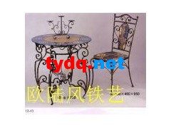 铁艺桌椅图1