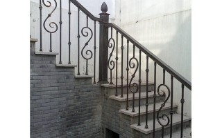 铁艺楼梯的维护及保养方法