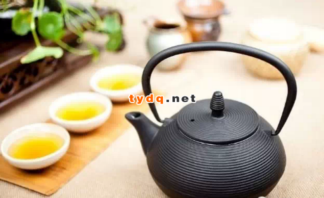 茶壶1