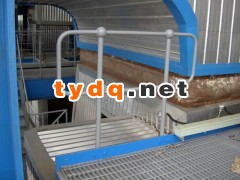 供应优质钢梯 扶手栏杆 平台格栅板
