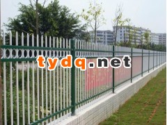 铁艺护栏图2