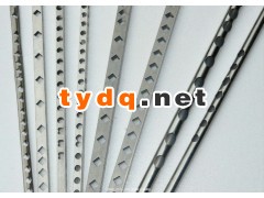 数控冲孔设备图3