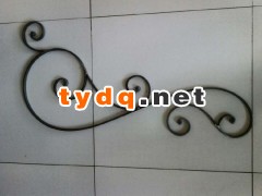 铁艺花盘图2