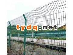 高速公路护栏网刺钢丝隔离栅图3
