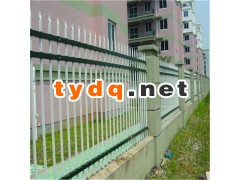 样式独特精美的新型工艺锌钢护栏 耐用时间长久图1
