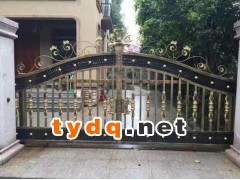 常熟欧式庭院铁艺大门图3