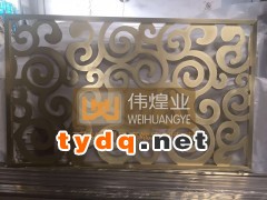 高级会所5mm铝板激光镂空屏风|客厅钛金花纹屏风隔断装饰图1