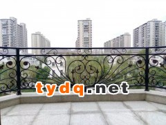 宜兴铁艺楼梯图3