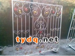 供应铁艺窗【无锡】图3