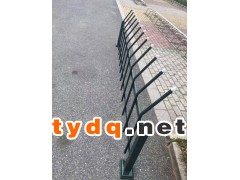 铁艺护栏院墙栏杆栅栏隔离栏围挡围墙道路护栏防爬锌钢铁护栏图3