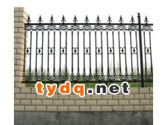 供应锌钢护栏铝艺护栏围栏栅栏铝艺标头长款矛头标头图2