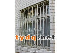 铁艺防盗窗图2