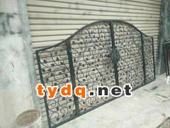 铁艺大门图3