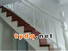 镇江铁艺豪华铁艺栏杆图2