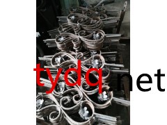 铁艺锻造梯花立杆图2