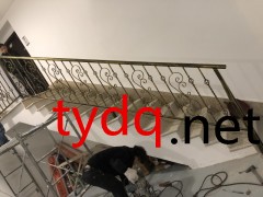 溧阳市道路铁艺护栏图2