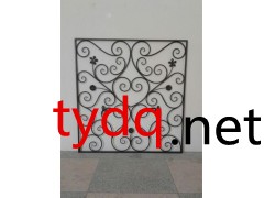 武汉铁艺大门 防盗窗加工厂家图2