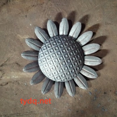 铁艺配件 楼梯大门围栏装饰花 锻打花叶