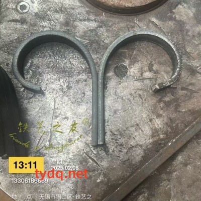 铁艺栏杆大门配件锻打加工厂家图2