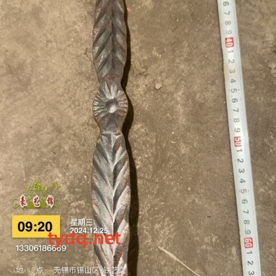 铁艺护栏扶手立柱图1