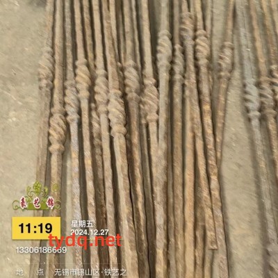 铁艺护栏扶手锻件立柱图2